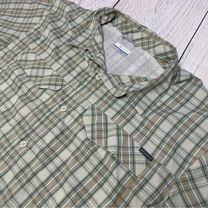 Columbia Men's Sage Vented Plaid Short-Sleeve Button-Down Shirt Omni Shade XL